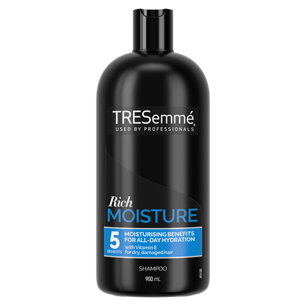 TRESemmé Rich Moisture Shampoo 900 ml